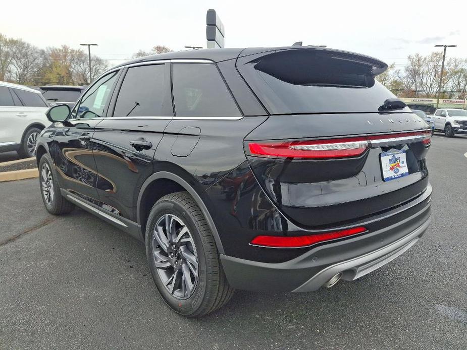 new 2025 Lincoln Corsair car, priced at $47,020