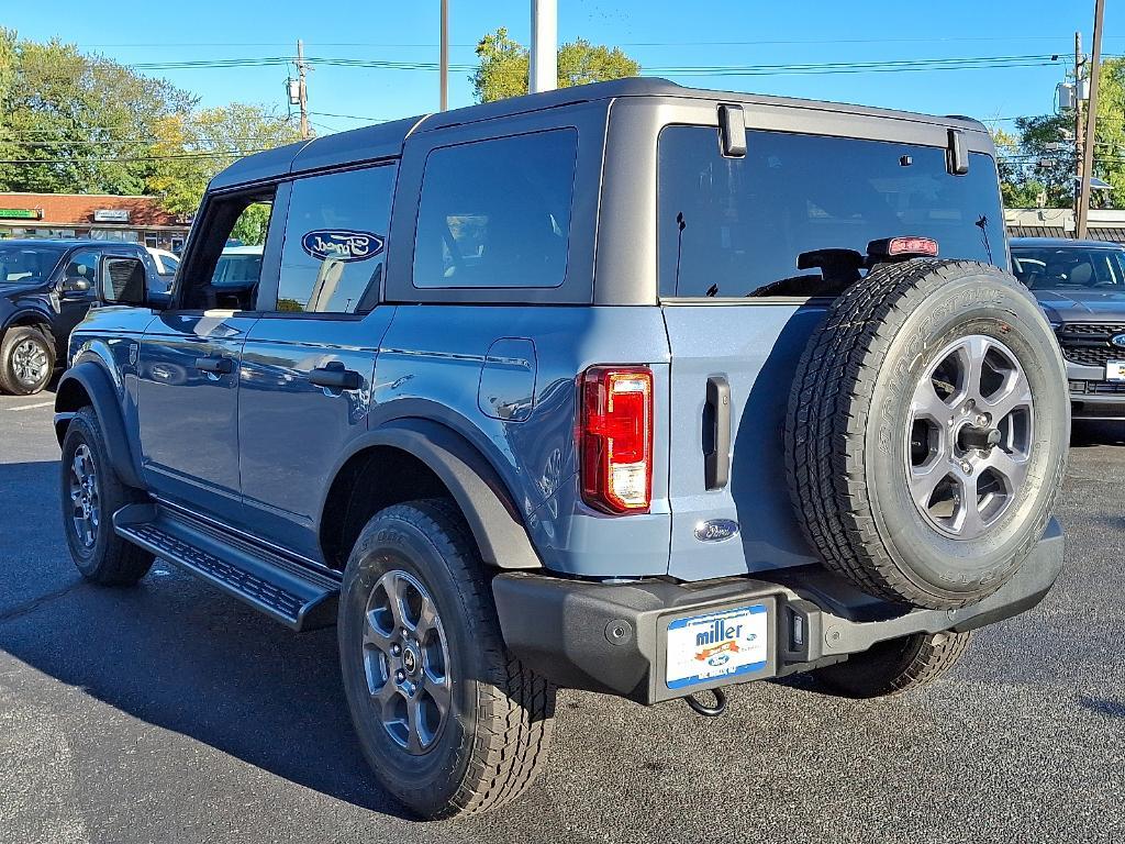 new 2025 Ford Bronco car, priced at $49,530