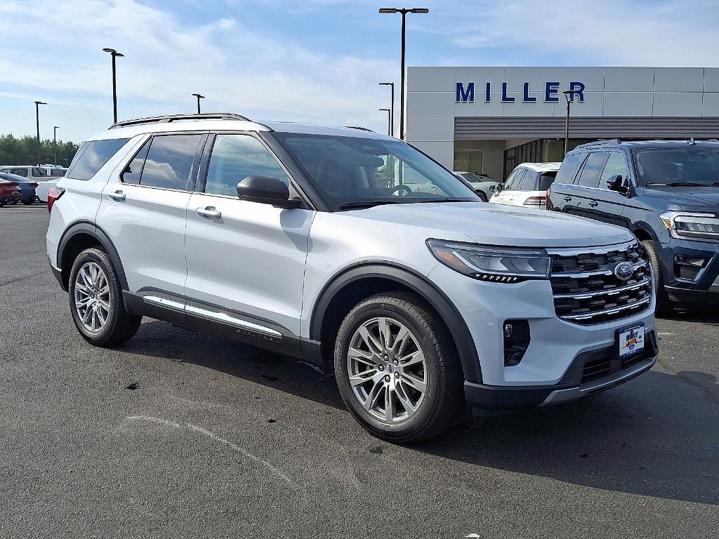 new 2025 Ford Explorer car, priced at $49,900