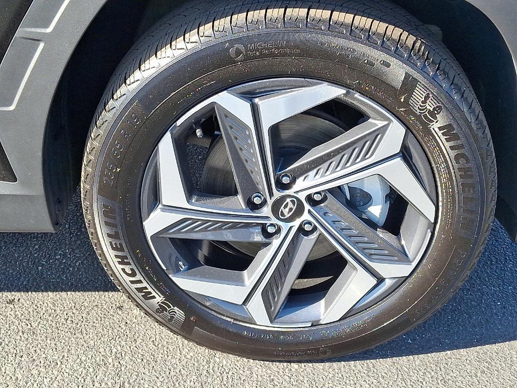 used 2024 Hyundai TUCSON Hybrid car, priced at $29,490