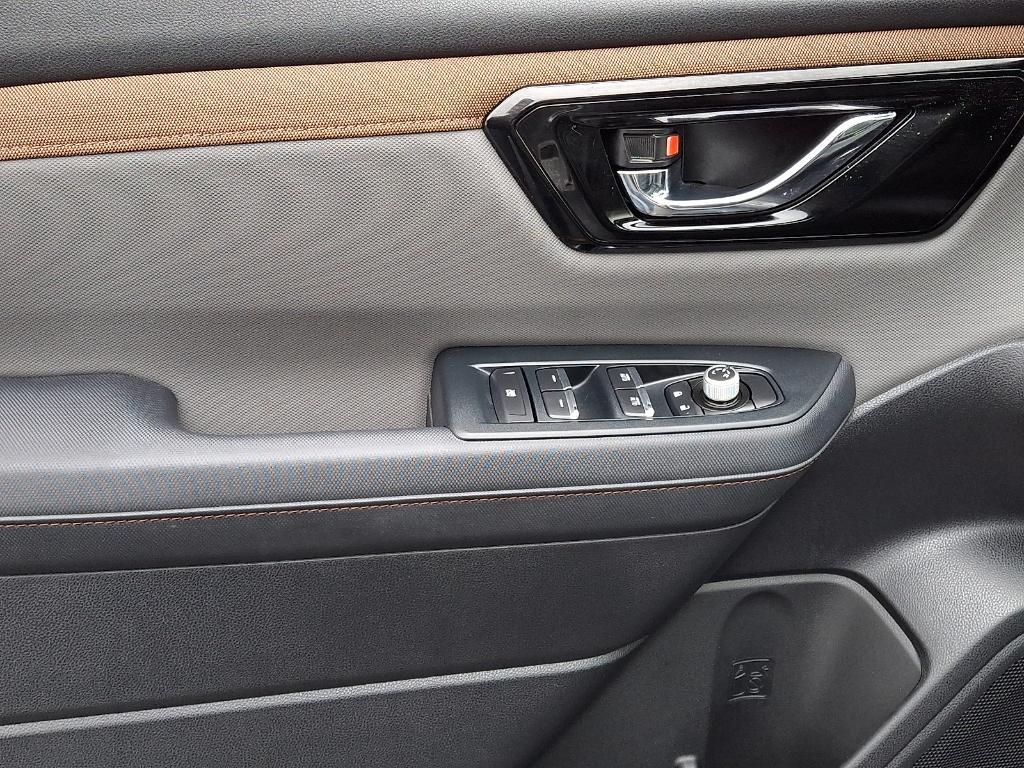 used 2025 Subaru Forester car, priced at $32,991