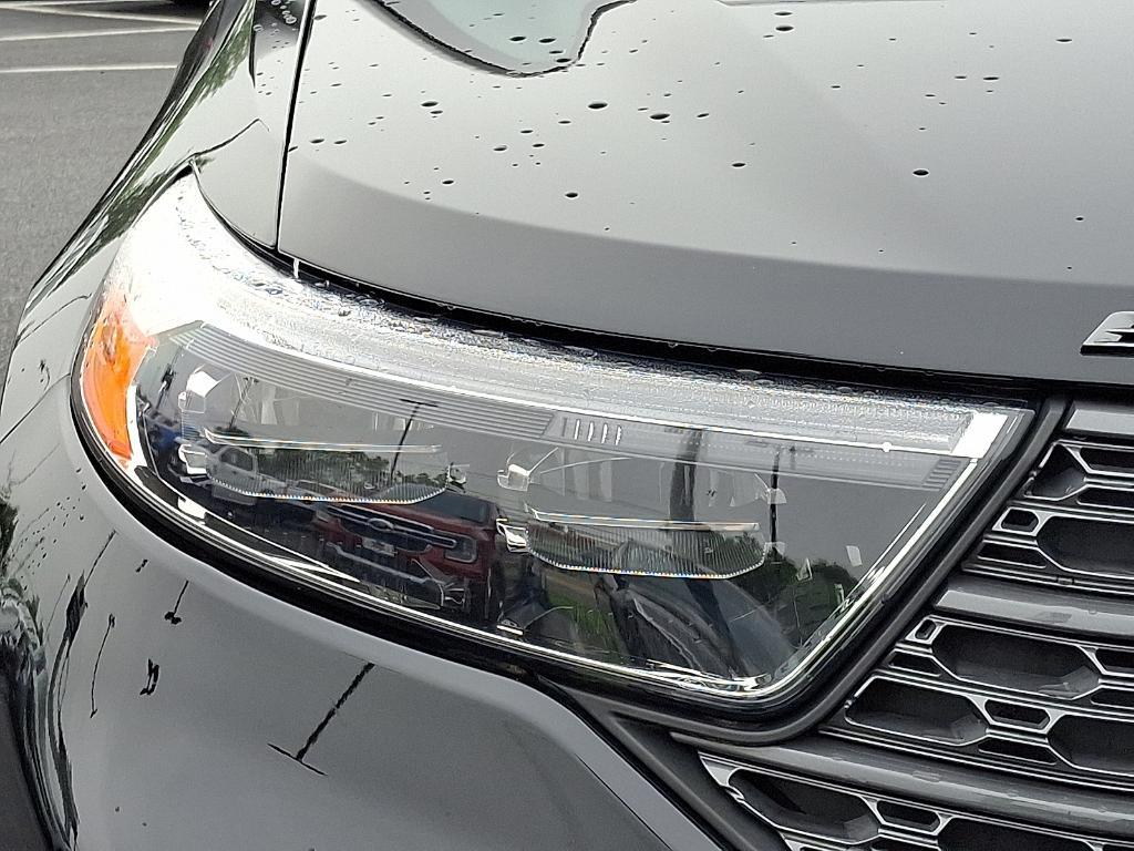 used 2022 Ford Explorer car, priced at $35,395