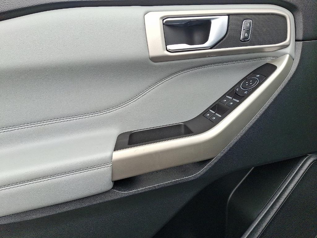 used 2022 Ford Explorer car, priced at $35,395