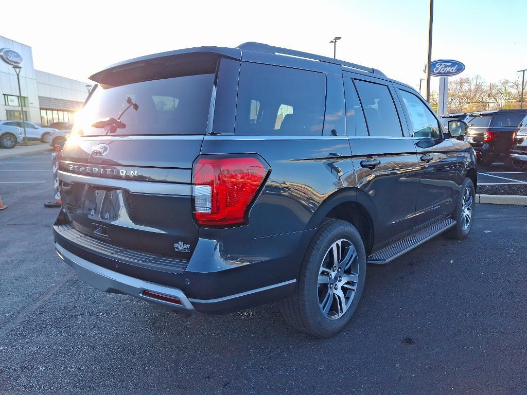 new 2024 Ford Expedition car, priced at $70,310