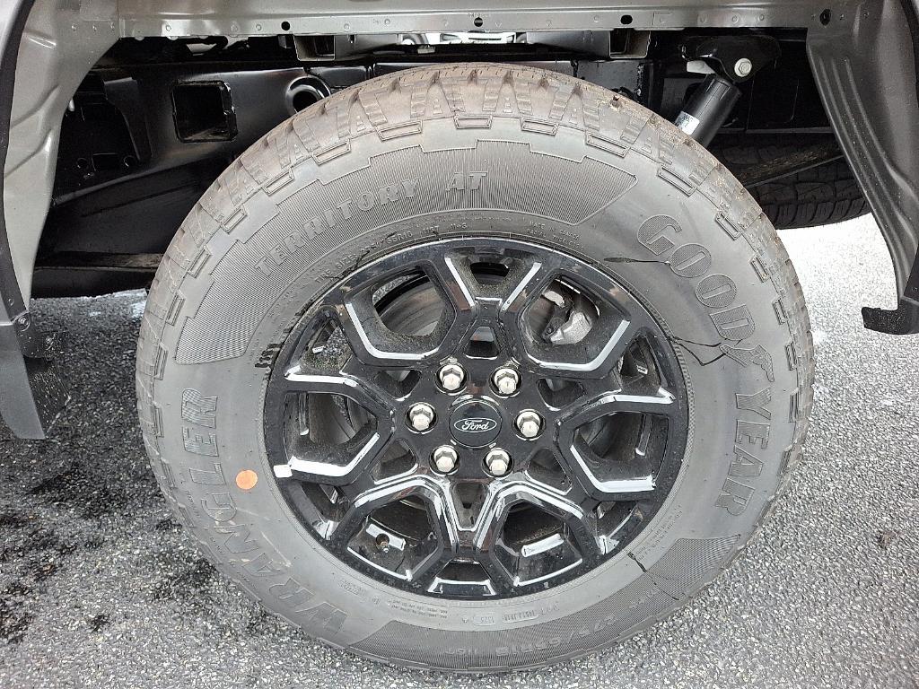 new 2025 Ford F-150 car, priced at $62,025