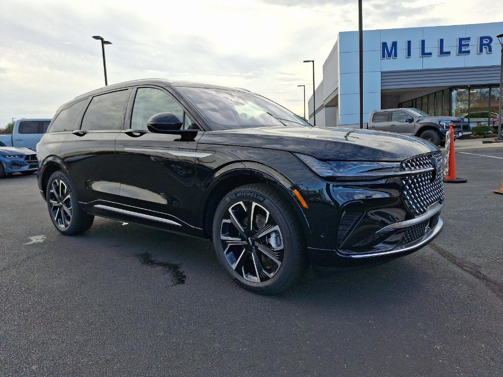 new 2024 Lincoln Nautilus car, priced at $64,220