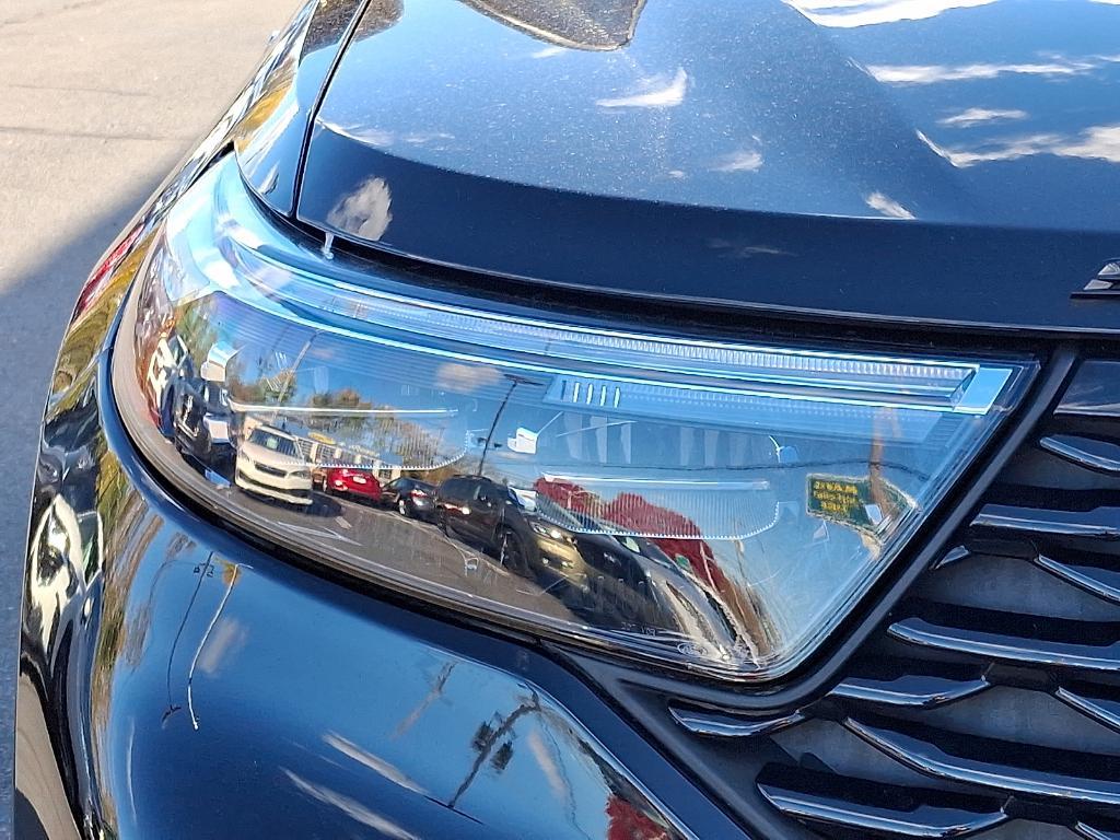 used 2022 Ford Explorer car, priced at $34,490