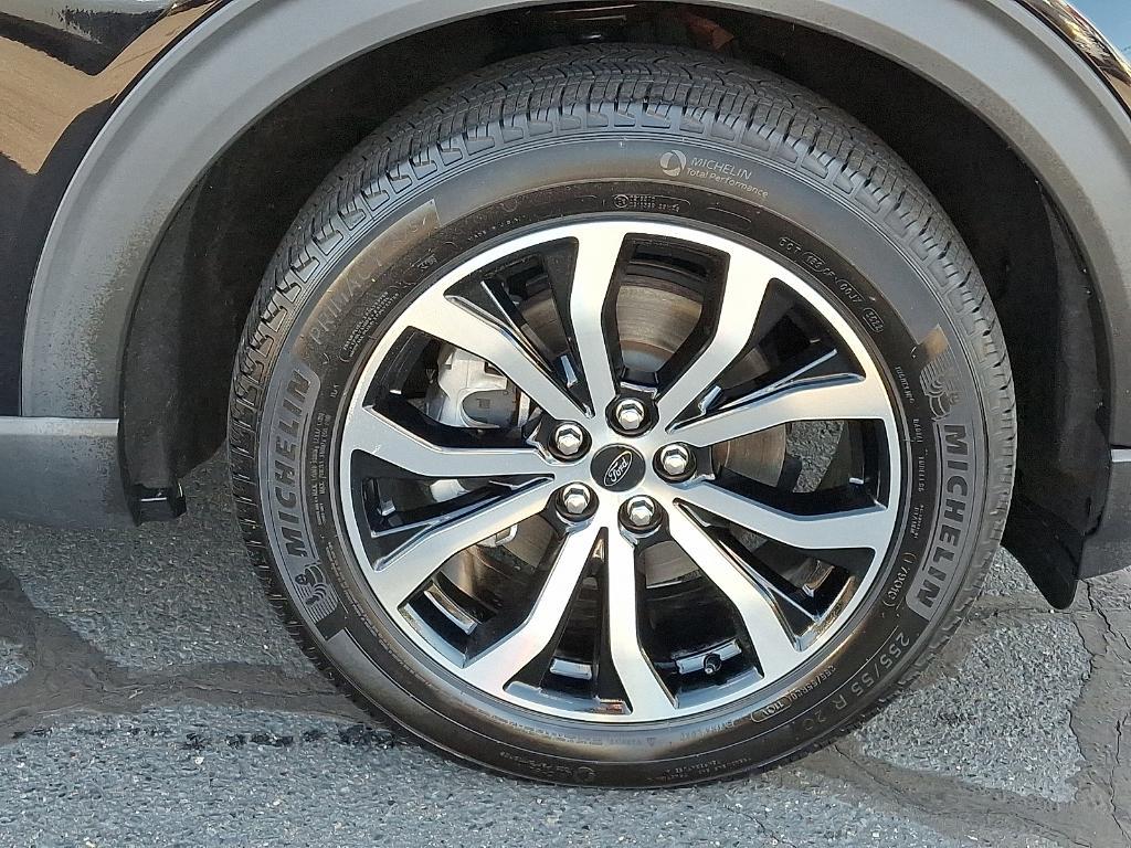 used 2022 Ford Explorer car, priced at $34,490