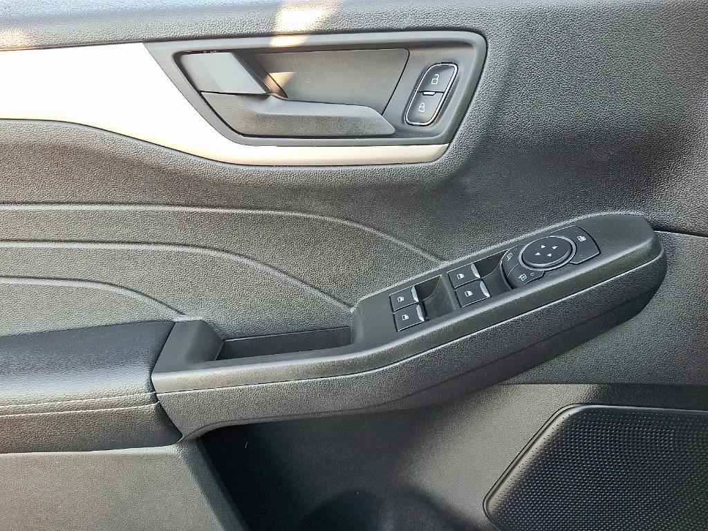 used 2022 Ford Escape car, priced at $20,995