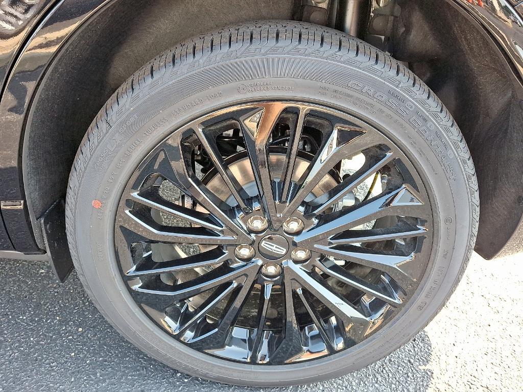 new 2025 Lincoln Corsair car, priced at $55,140