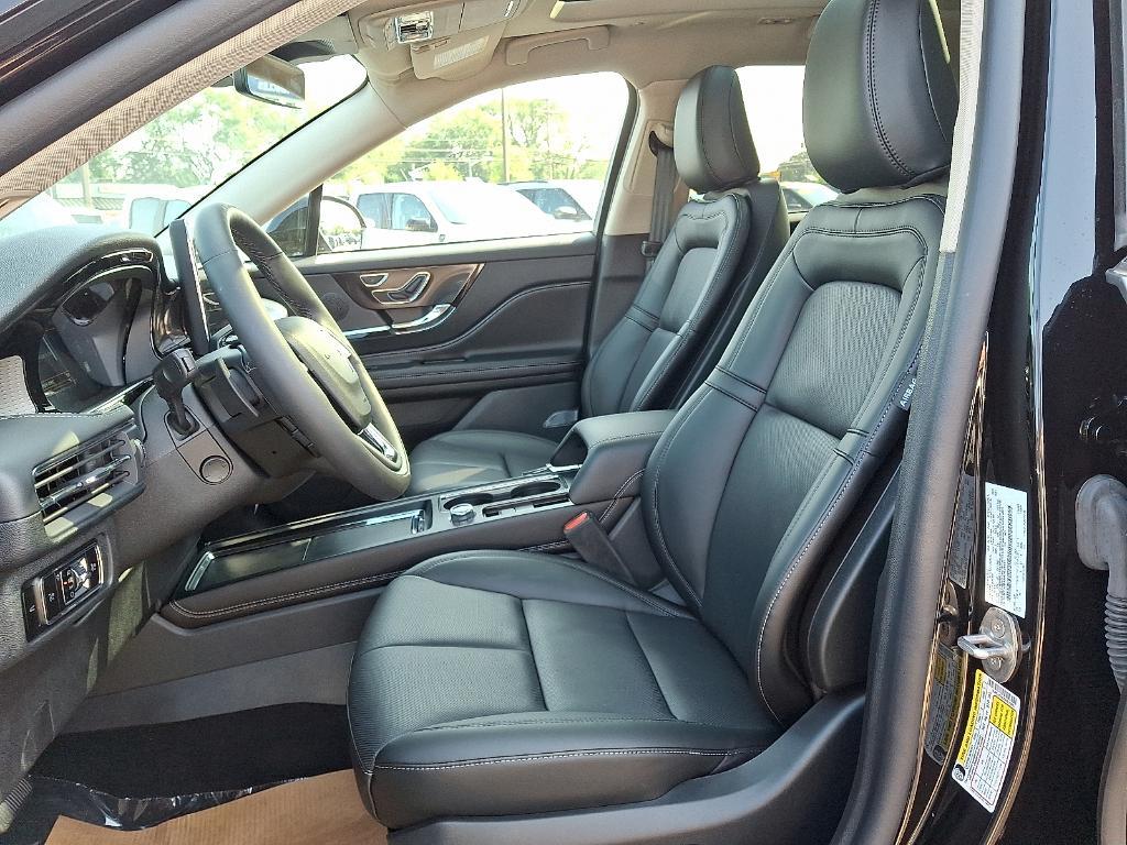 new 2025 Lincoln Corsair car, priced at $55,140