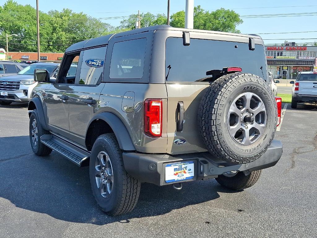 new 2025 Ford Bronco car, priced at $46,840