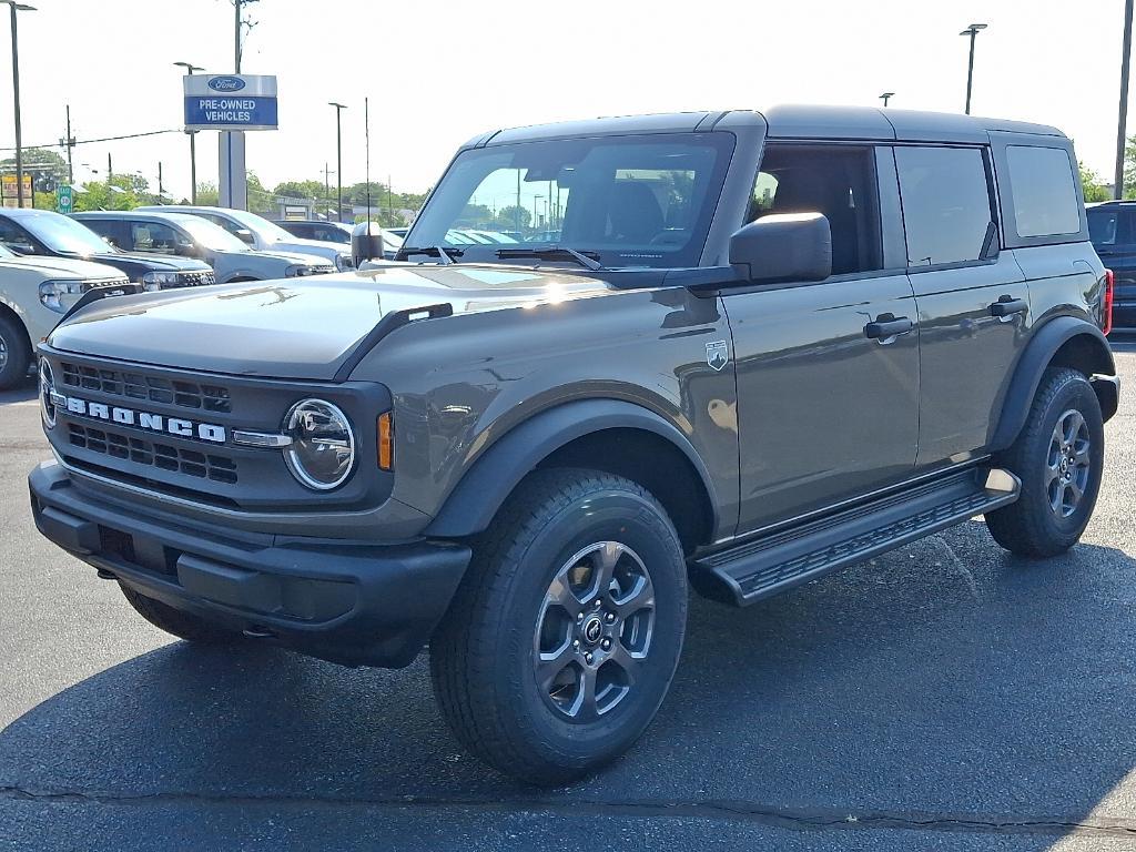 new 2025 Ford Bronco car, priced at $46,840