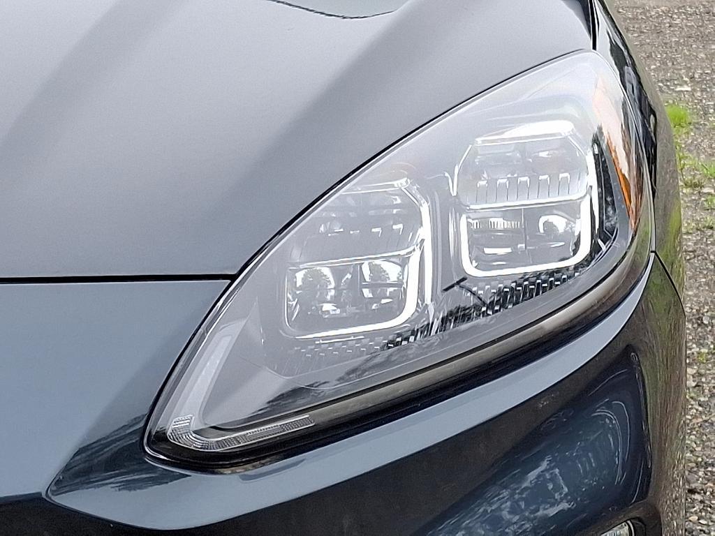 used 2022 Ford Escape car, priced at $24,995