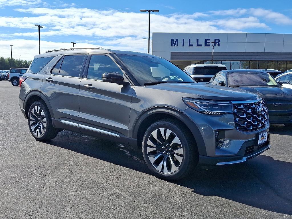 new 2025 Ford Explorer car, priced at $59,060