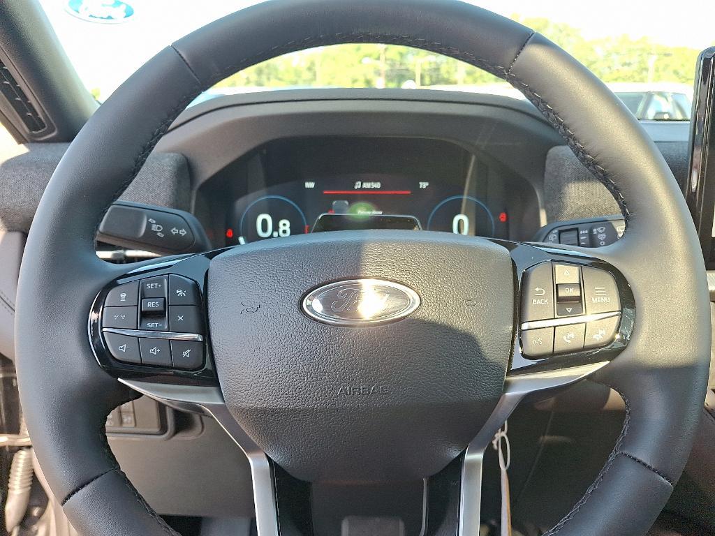 new 2025 Ford Explorer car, priced at $59,060