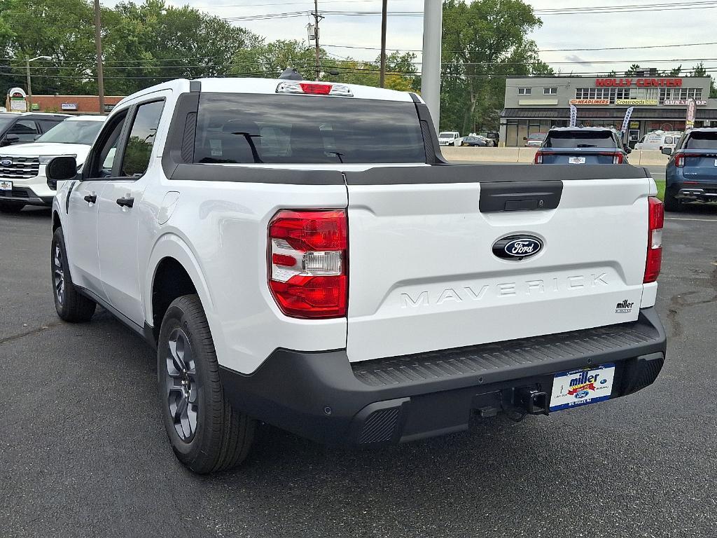 new 2025 Ford Maverick car, priced at $35,025