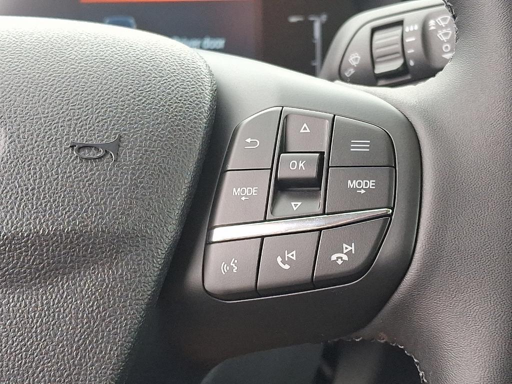 new 2025 Ford Maverick car, priced at $35,025