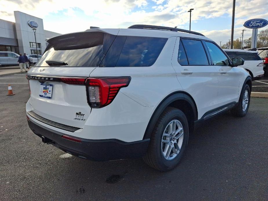 new 2025 Ford Explorer car, priced at $42,805