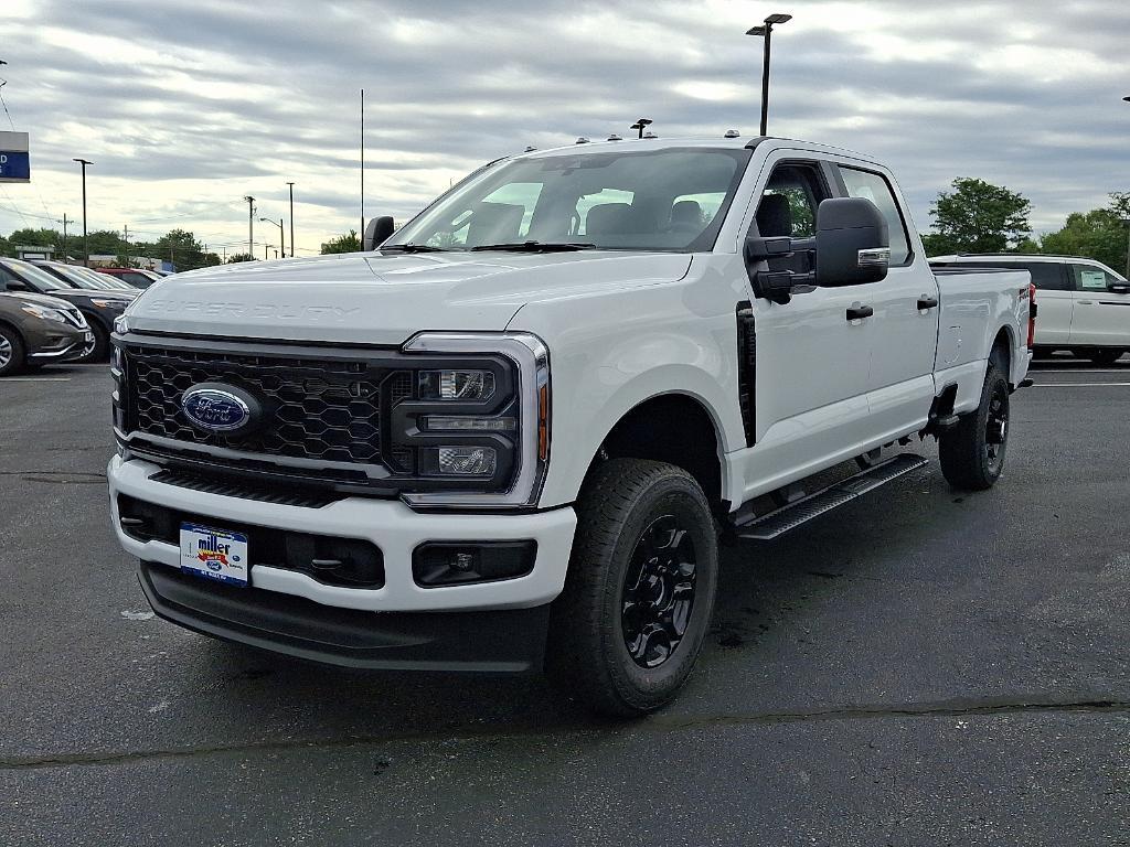new 2025 Ford F-250 car, priced at $62,110
