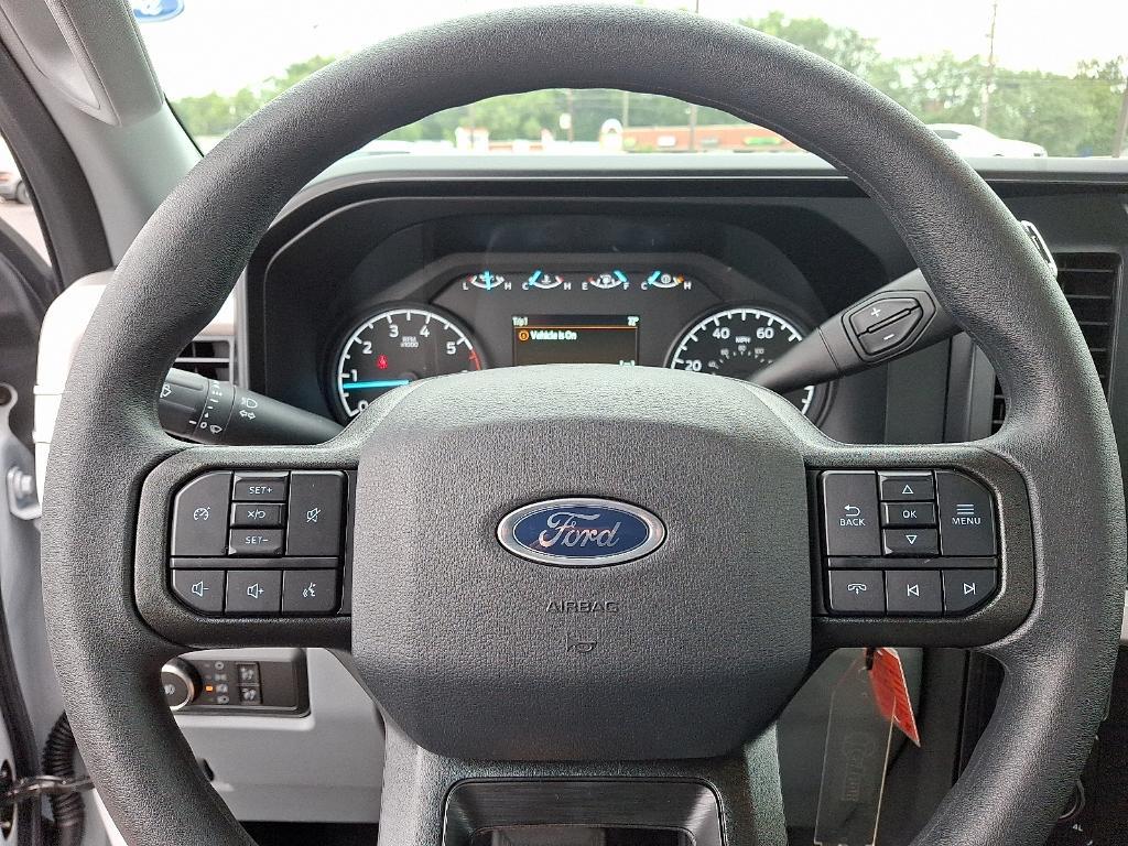new 2025 Ford F-250 car, priced at $62,110