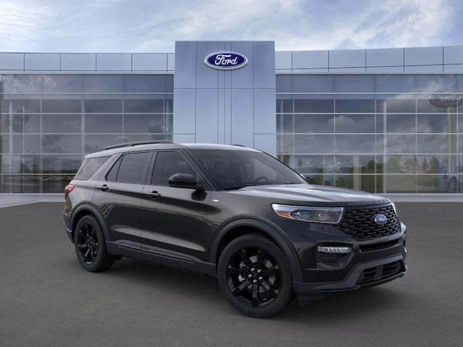 new 2024 Ford Explorer car, priced at $50,215