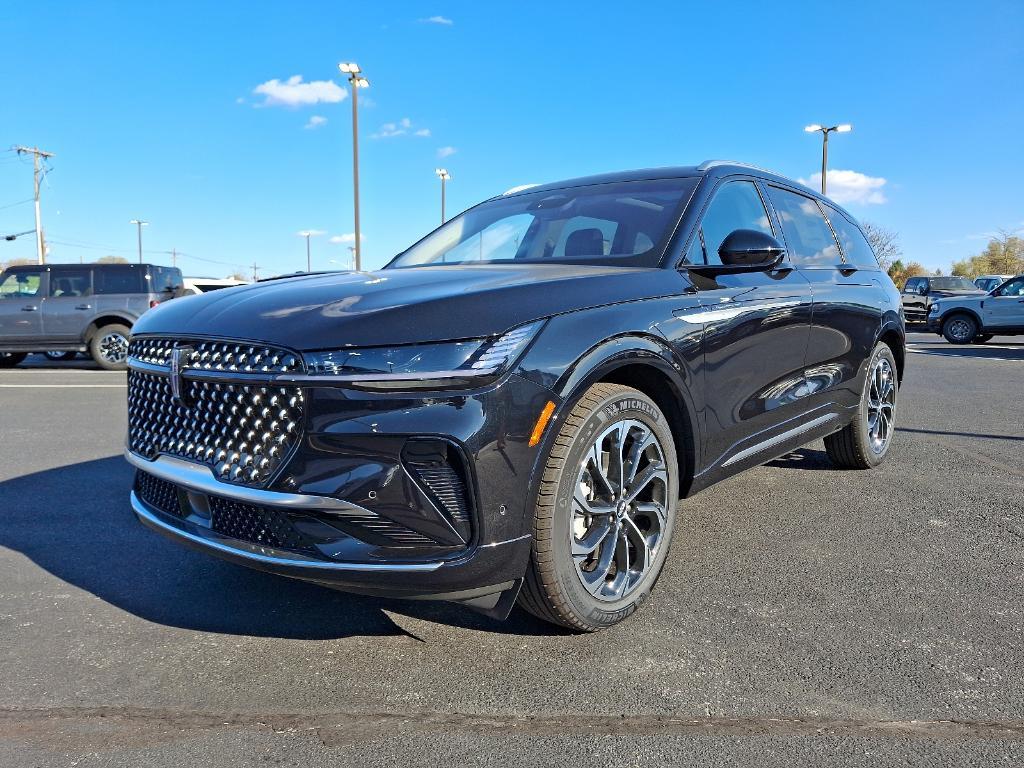 new 2024 Lincoln Nautilus car, priced at $63,720