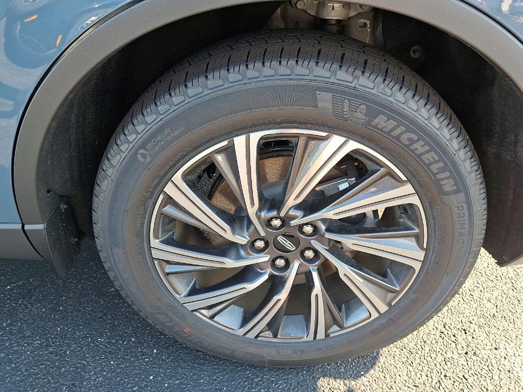 new 2025 Lincoln Aviator car, priced at $63,840