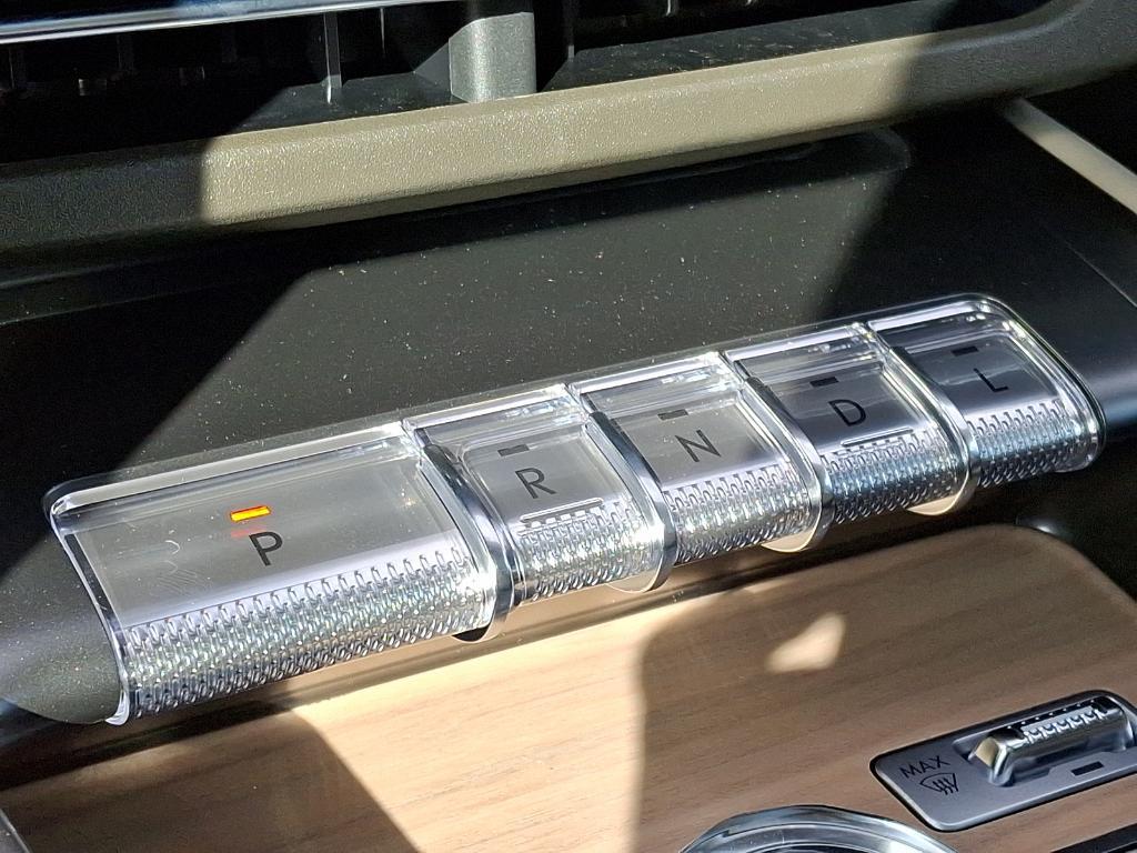 new 2025 Lincoln Nautilus car, priced at $66,205