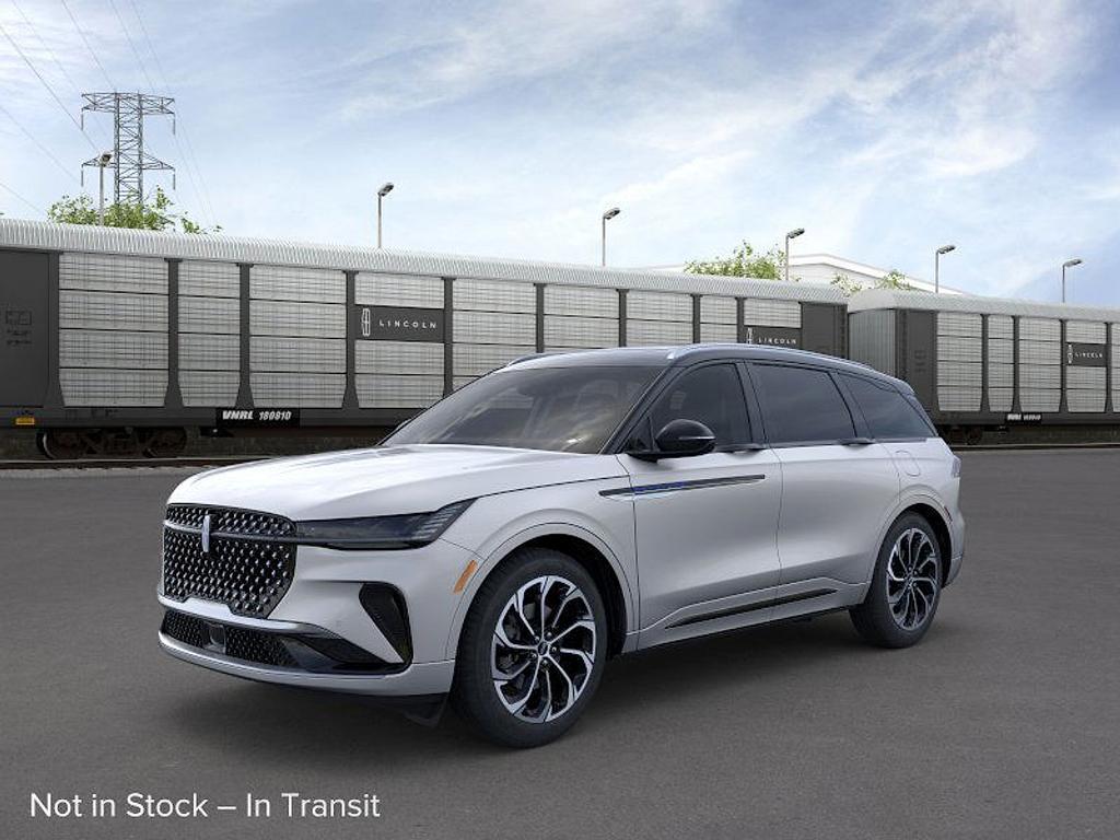 new 2025 Lincoln Nautilus car, priced at $64,705