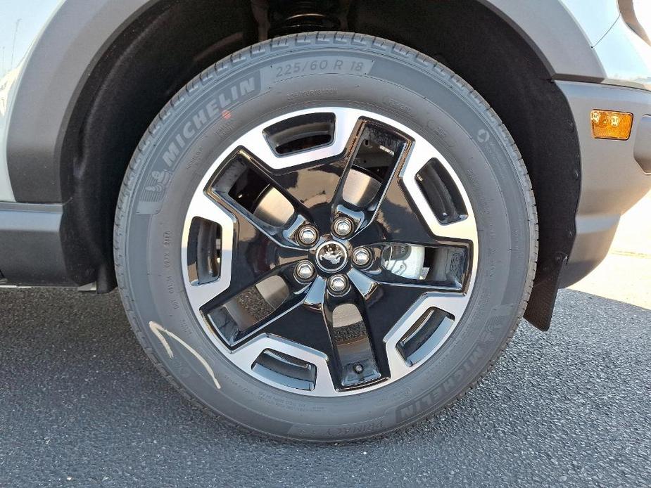 new 2024 Ford Bronco Sport car, priced at $37,983