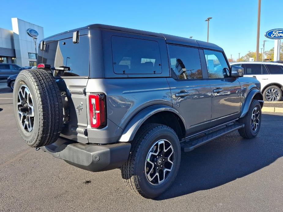 new 2024 Ford Bronco car, priced at $53,555