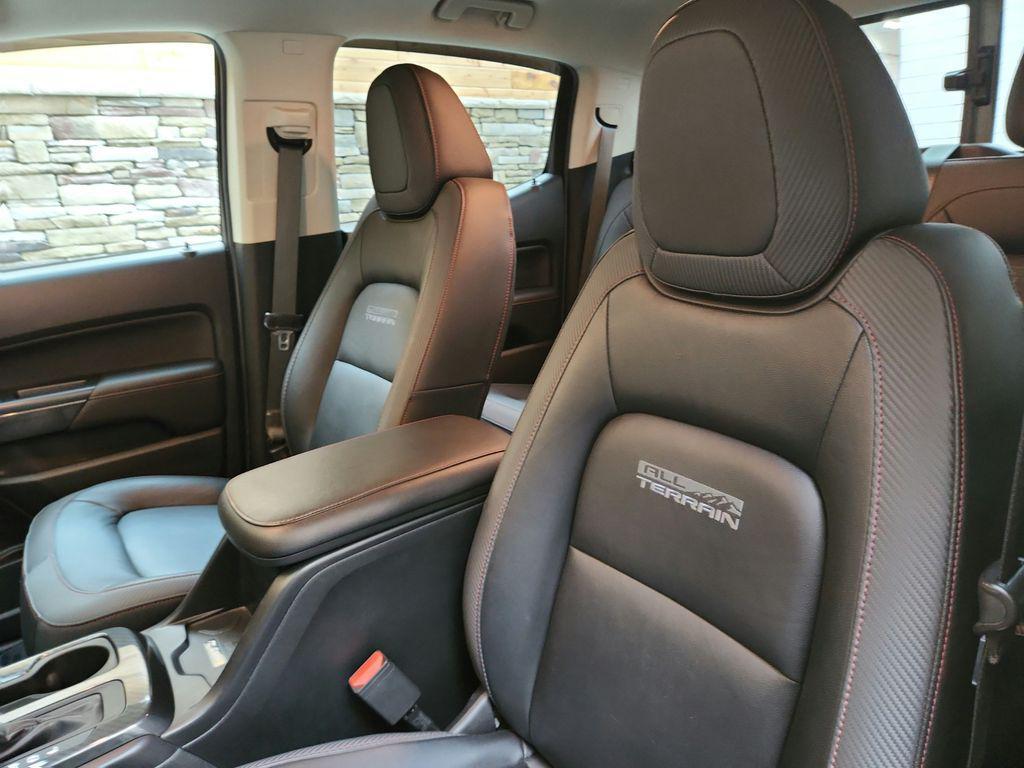 used 2019 GMC Canyon car, priced at $33,599