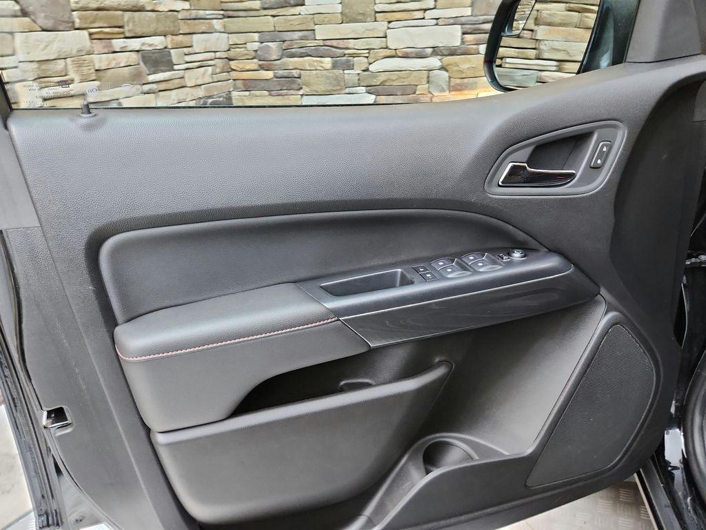 used 2019 GMC Canyon car, priced at $33,599