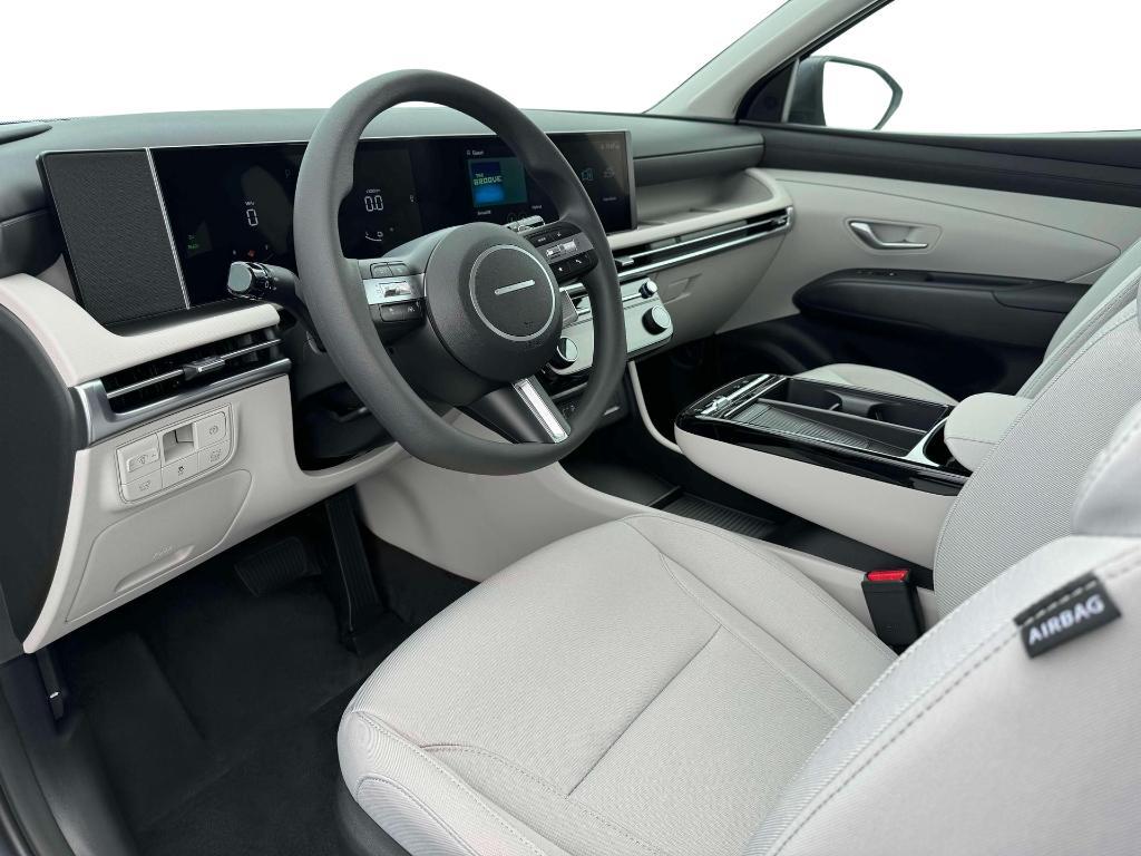 new 2025 Hyundai TUCSON Hybrid car, priced at $35,715