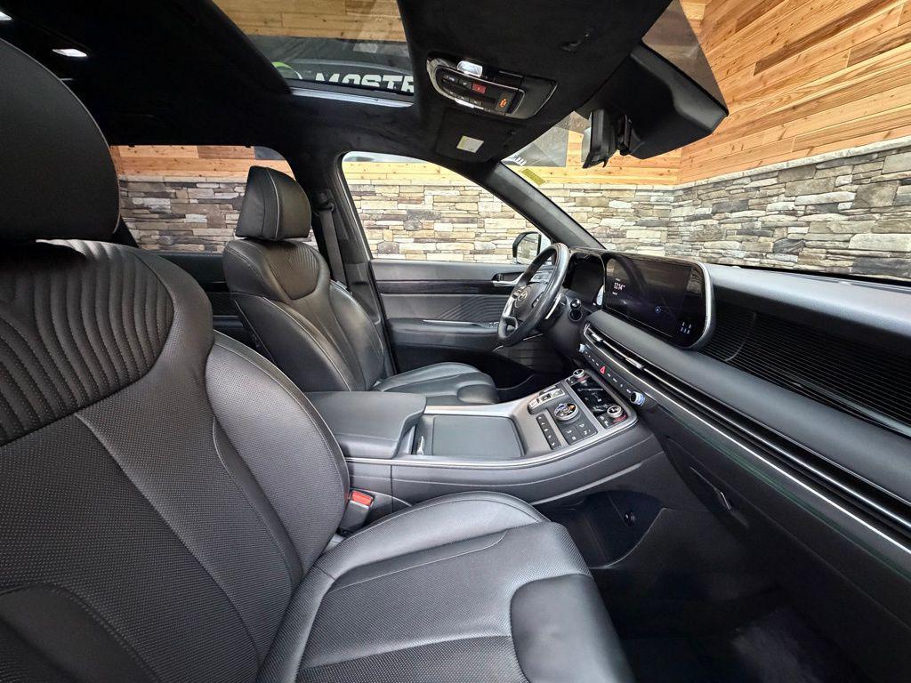 used 2023 Hyundai Palisade car, priced at $36,999