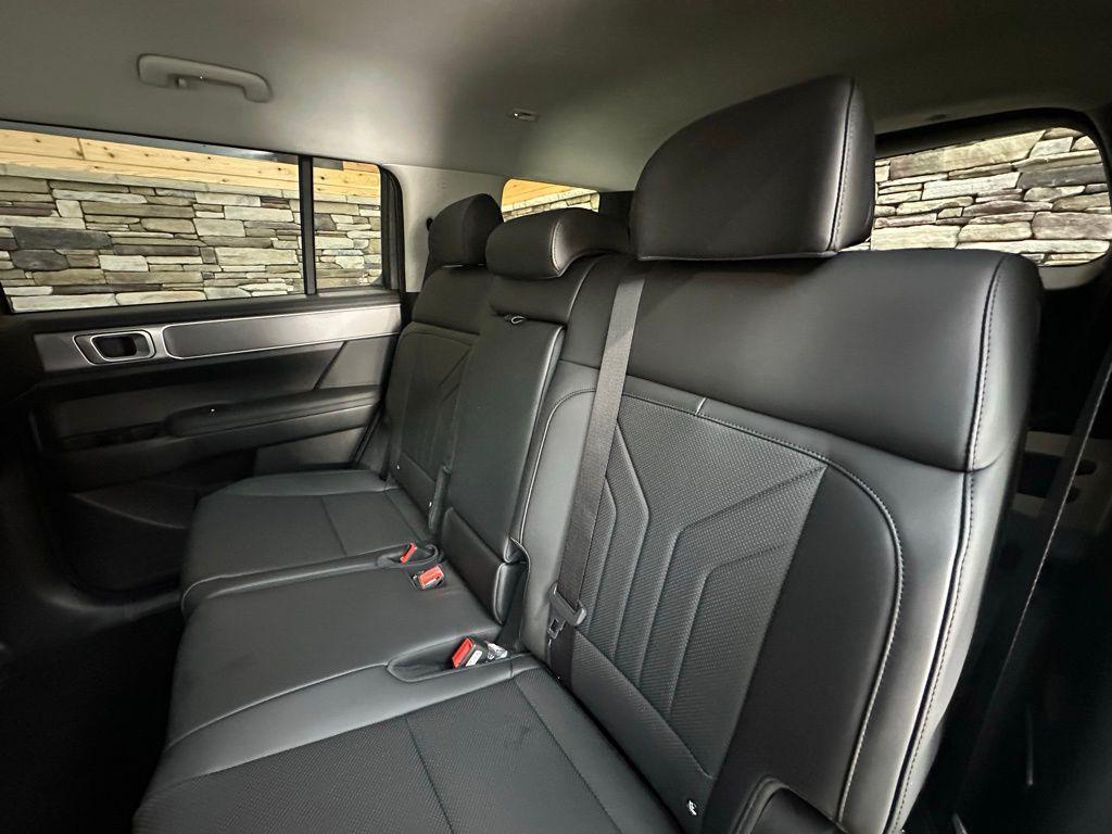new 2026 Hyundai SANTA FE HEV car, priced at $42,695
