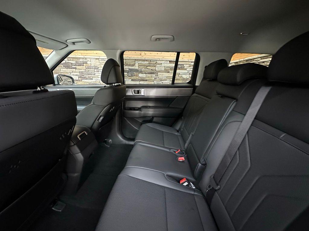 new 2026 Hyundai SANTA FE HEV car, priced at $42,695
