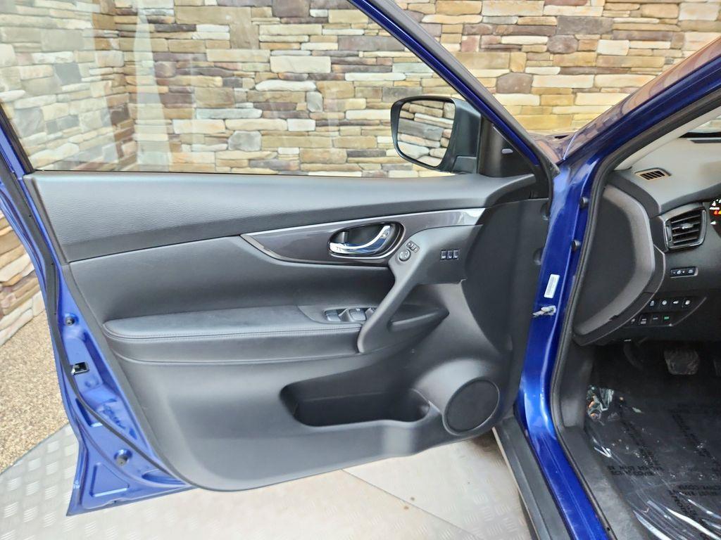 used 2019 Nissan Rogue car, priced at $15,699