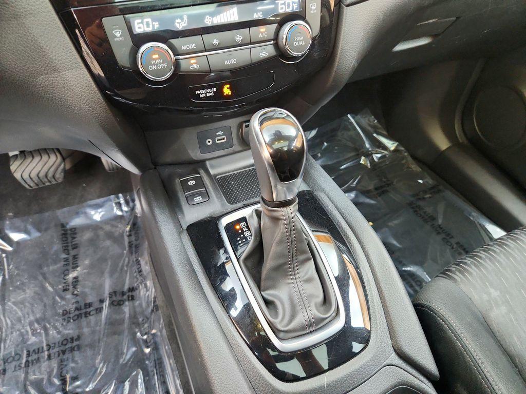 used 2019 Nissan Rogue car, priced at $15,699