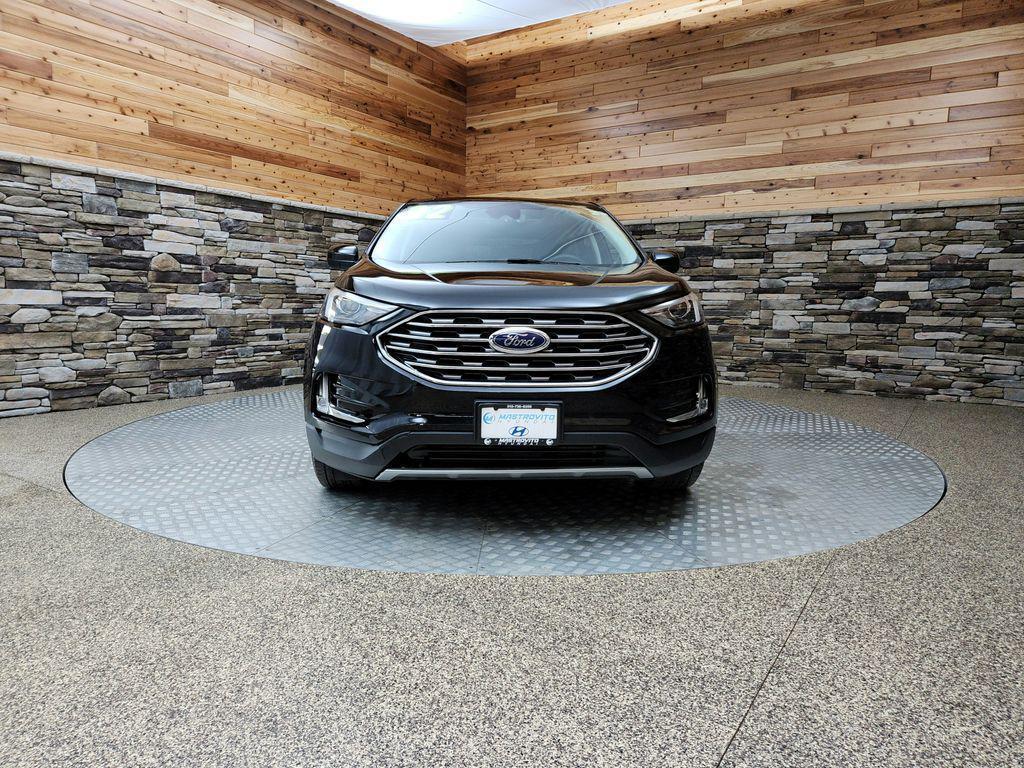 used 2022 Ford Edge car, priced at $29,399