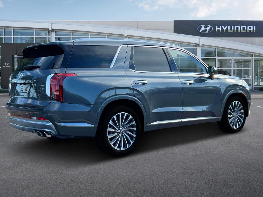 used 2024 Hyundai Palisade car, priced at $45,999