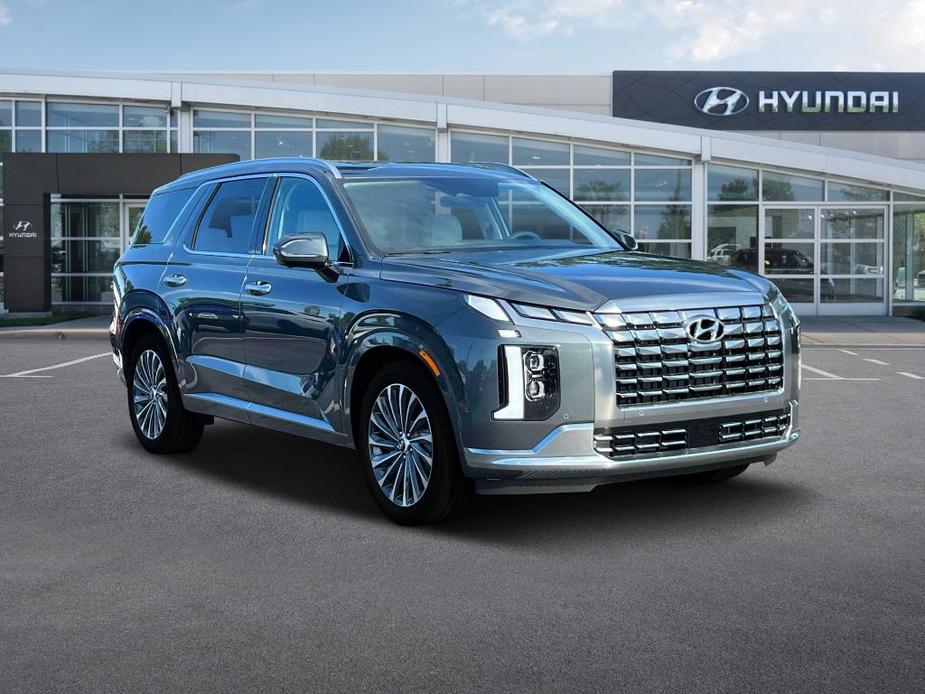 used 2024 Hyundai Palisade car, priced at $45,999