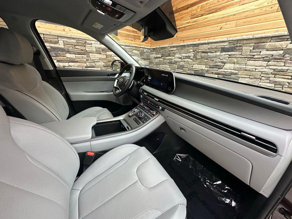 used 2024 Hyundai Palisade car, priced at $35,599