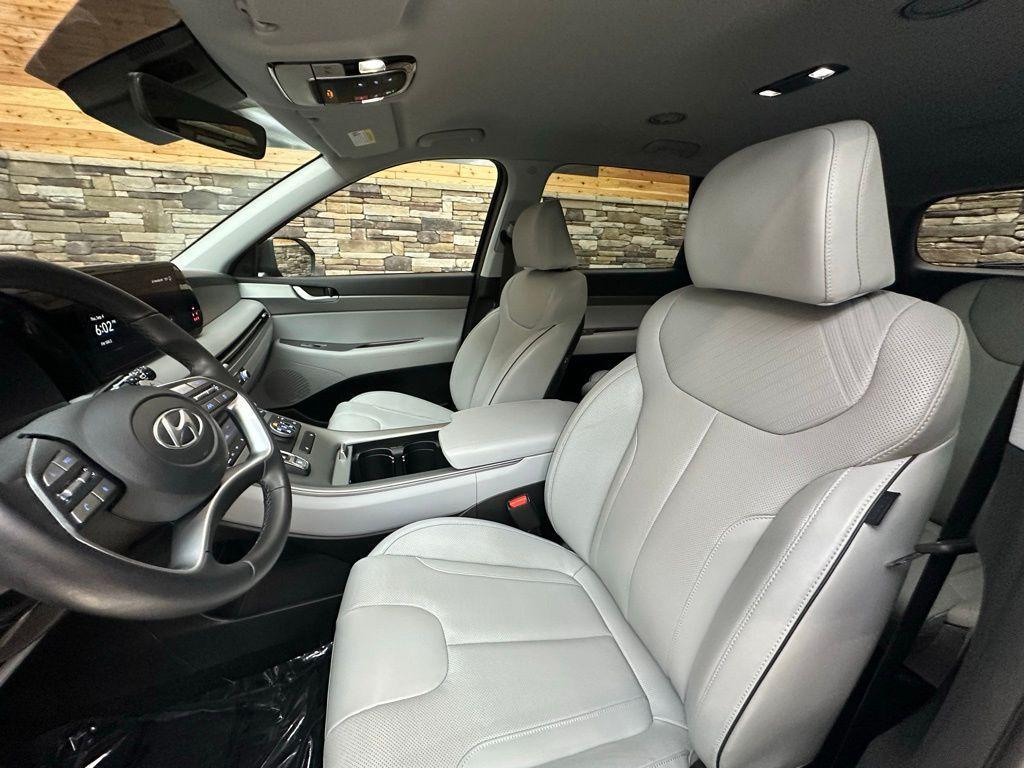 used 2024 Hyundai Palisade car, priced at $35,599