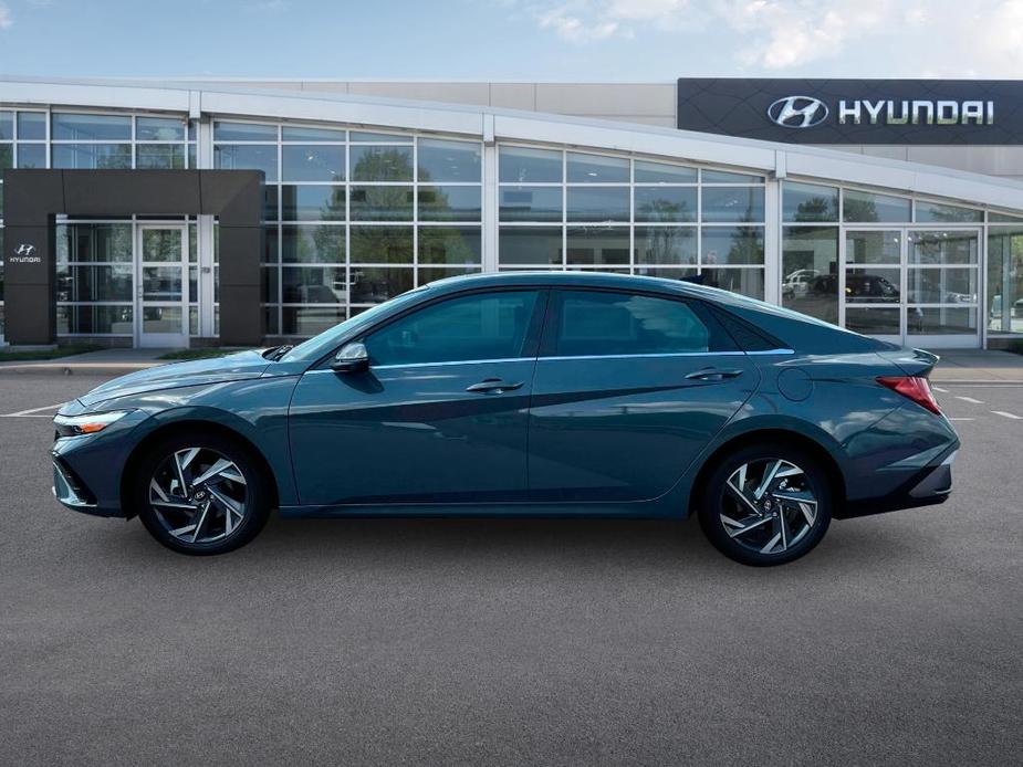 new 2024 Hyundai Elantra car, priced at $28,755