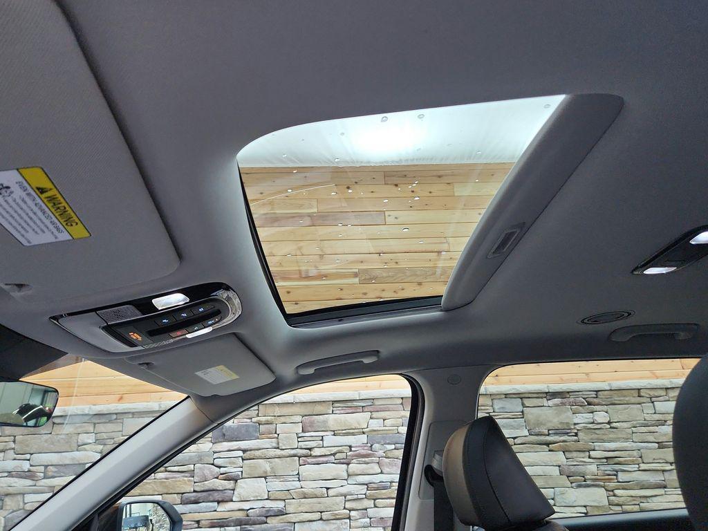 used 2023 Hyundai Palisade car, priced at $35,999