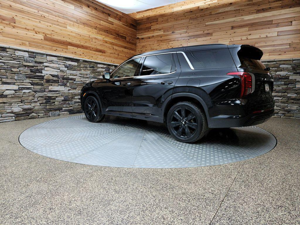 used 2023 Hyundai Palisade car, priced at $35,999