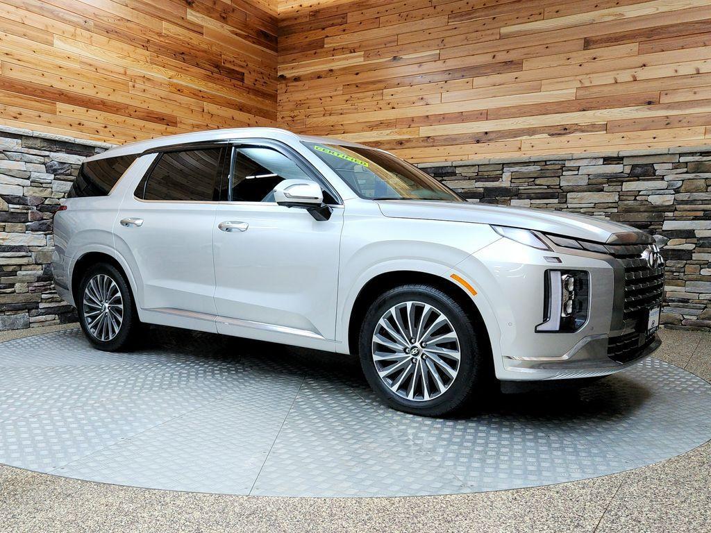 used 2023 Hyundai Palisade car, priced at $40,999