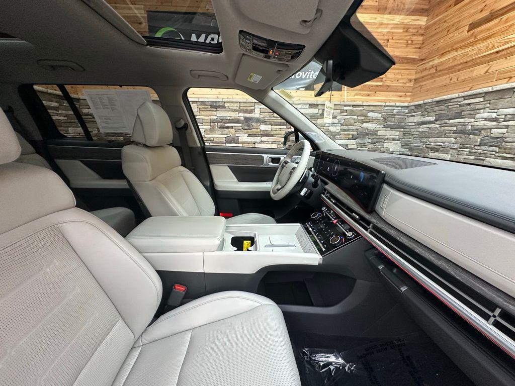 used 2024 Hyundai Santa Fe car, priced at $35,999